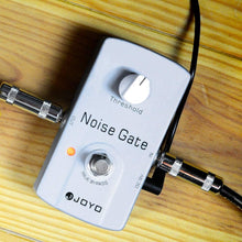 Load image into Gallery viewer, JOYO Noise Gate Effect Pedal Reduces Extra Noise from Signal for Electric Guitar Pedals - True Bypass (JF-31)