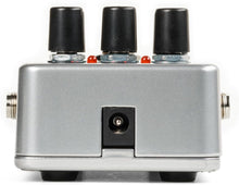 Load image into Gallery viewer, Electro-Harmonix Nano Deluxe Memory Man Analog Delay Guitar Effects Pedal