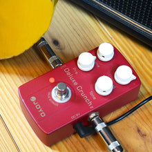 Load image into Gallery viewer, JOYO Crunch Distortion Effect Pedal as High-Gain or Vintage Amps for Electric Guitar - True Bypass (Deluxe Crunch JF-39)