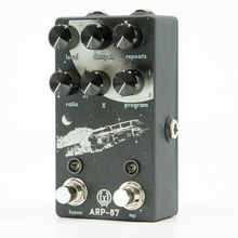Load image into Gallery viewer, Walrus ARP-87 Multi-Function Delay Guitar Effects Pedal