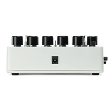 Load image into Gallery viewer, Electro-Harmonix EHX Battalion Bass Preamp DI Pedal w/ Power supply