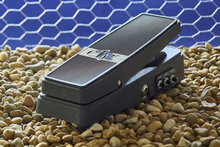 Load image into Gallery viewer, Electro-Harmonix EHX Cock Fight Plus Talking Wah Fuzz Guitar Effects Pedal