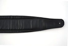 Load image into Gallery viewer, Magma Leathers 2.52" Delux Argentinean Padded Chamois Leather Guitar Strap Black (07MD01LA.)