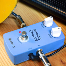 Load image into Gallery viewer, JOYO Chorus Pedal Circuit-Chorus BBD and Extensive Chorus Effect for Electric Guitar - True Bypass (&quot;Analog&quot; Chorus JF-37)
