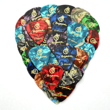 Load image into Gallery viewer, Magma Celluloid Standard .58mm Mix Color Guitar Picks, Pack of 25 Unit (PC058)
