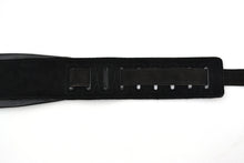 Load image into Gallery viewer, Magma Leathers 2.52&quot; Delux Argentinean Padded Chamois Leather Guitar Strap Black (07MD01LA.)
