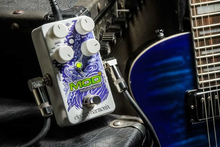 Load image into Gallery viewer, Electro-Harmonix EHX Mod 11 Modulation Multi Effects Guitar Pedal
